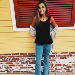 Meet your Posher, Maya